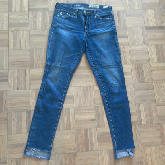 AG Denim Super Skinny Ankle Jean size 25R - Picture 1 of 3